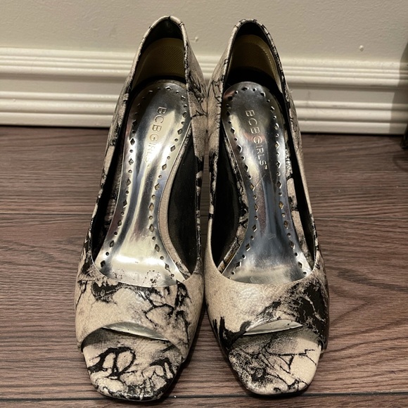 BCBG Heels - Picture 3 of 4